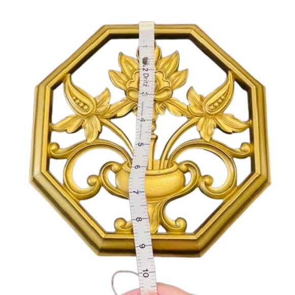 Syroco MCM 1962 Hollywood Regency Floral Wall Decor Plaque Goldtone - Picture 3 of 5